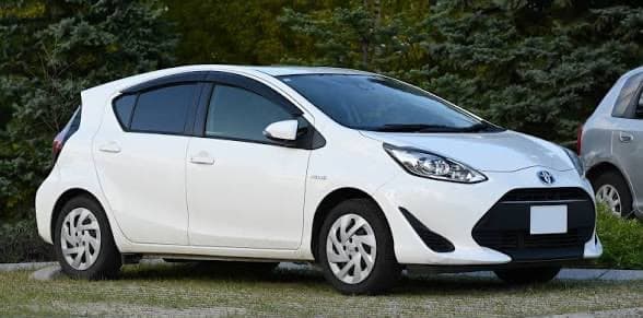 Toyota Aqua (Hybrid)