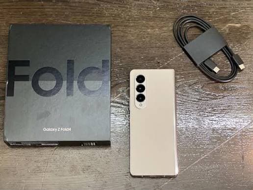 Samsung Galaxy Z Fold4