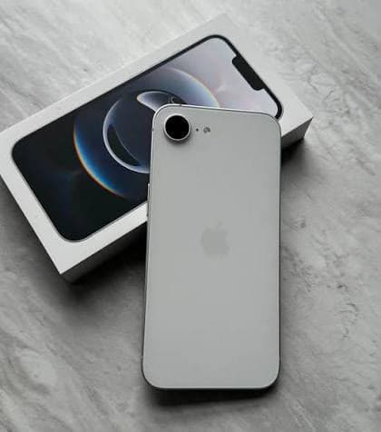 Apple iPhone 16e